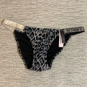 Victoria's Secret Black and Gray Leopard Bikini Bottom M